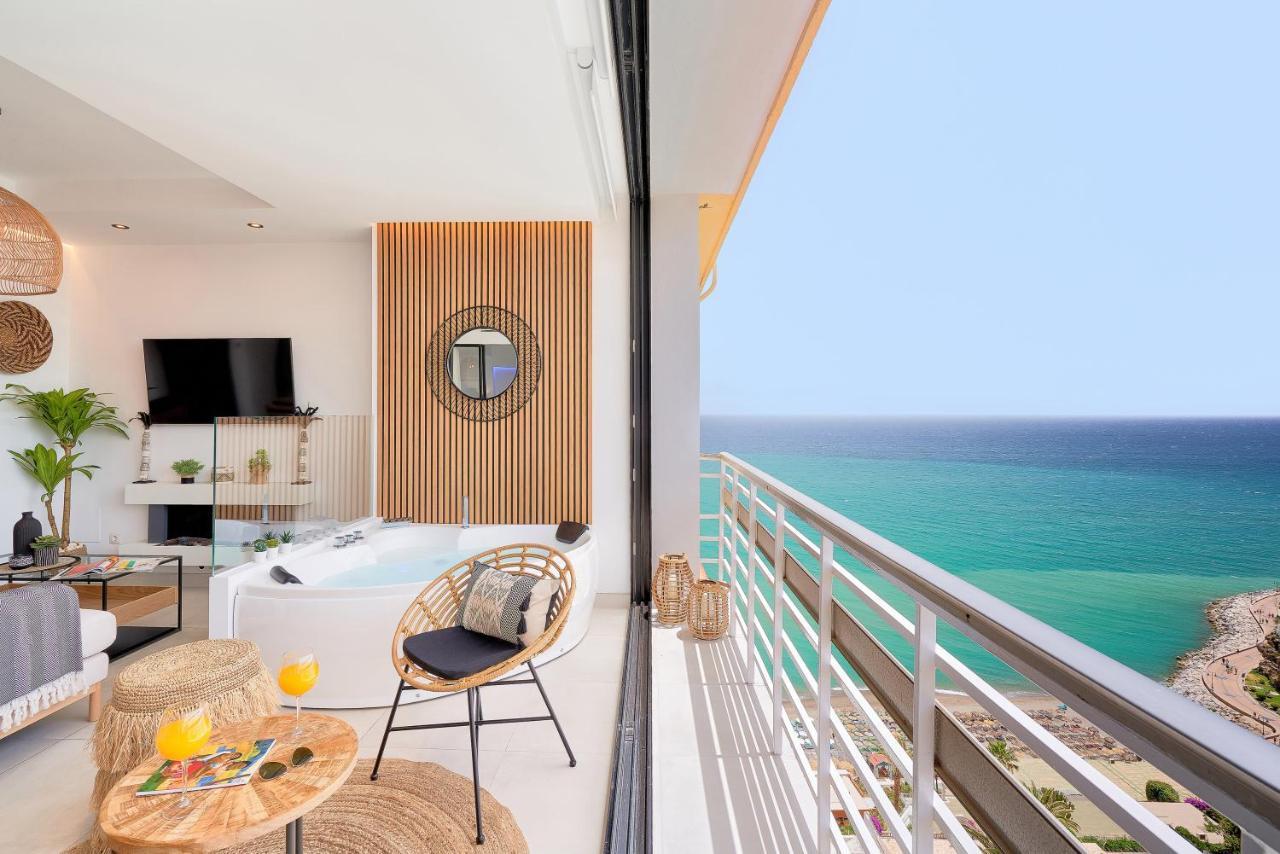 Pura Vida Luxury Apartment With Jacuzzi Torremolinos Eksteriør billede